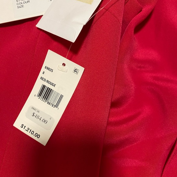 Silk full length evening gown BNWT - Picture 1 of 10